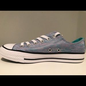 Brand new low top Converse